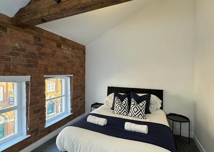 Central Hull Apartments