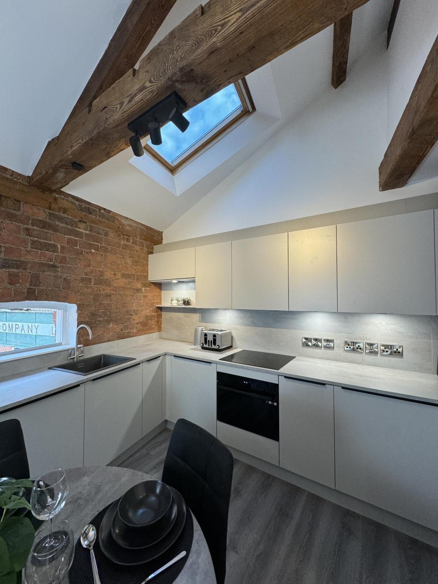 Apartment Hull
